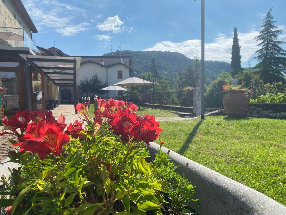 Residence Delle Tre Corone Trescore Balneario Kültér fotó