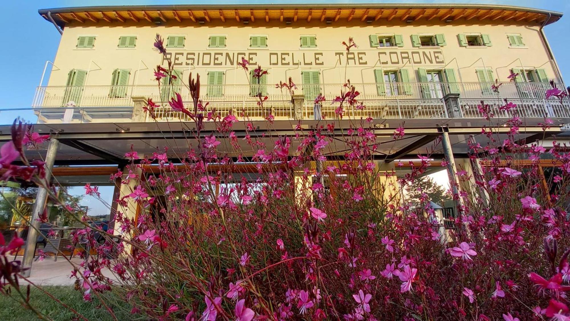 Residence Delle Tre Corone Trescore Balneario Kültér fotó