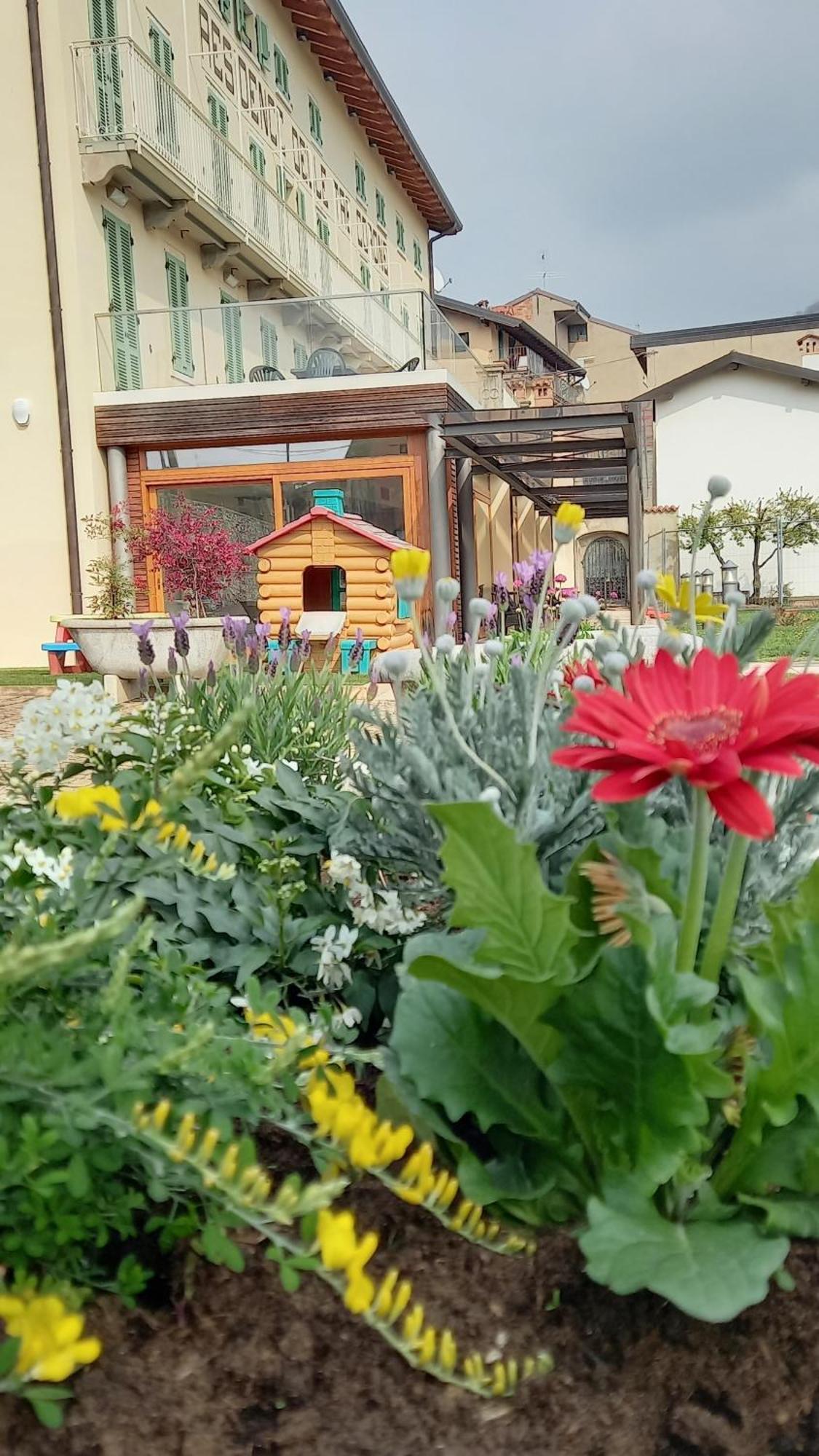 Residence Delle Tre Corone Trescore Balneario Kültér fotó